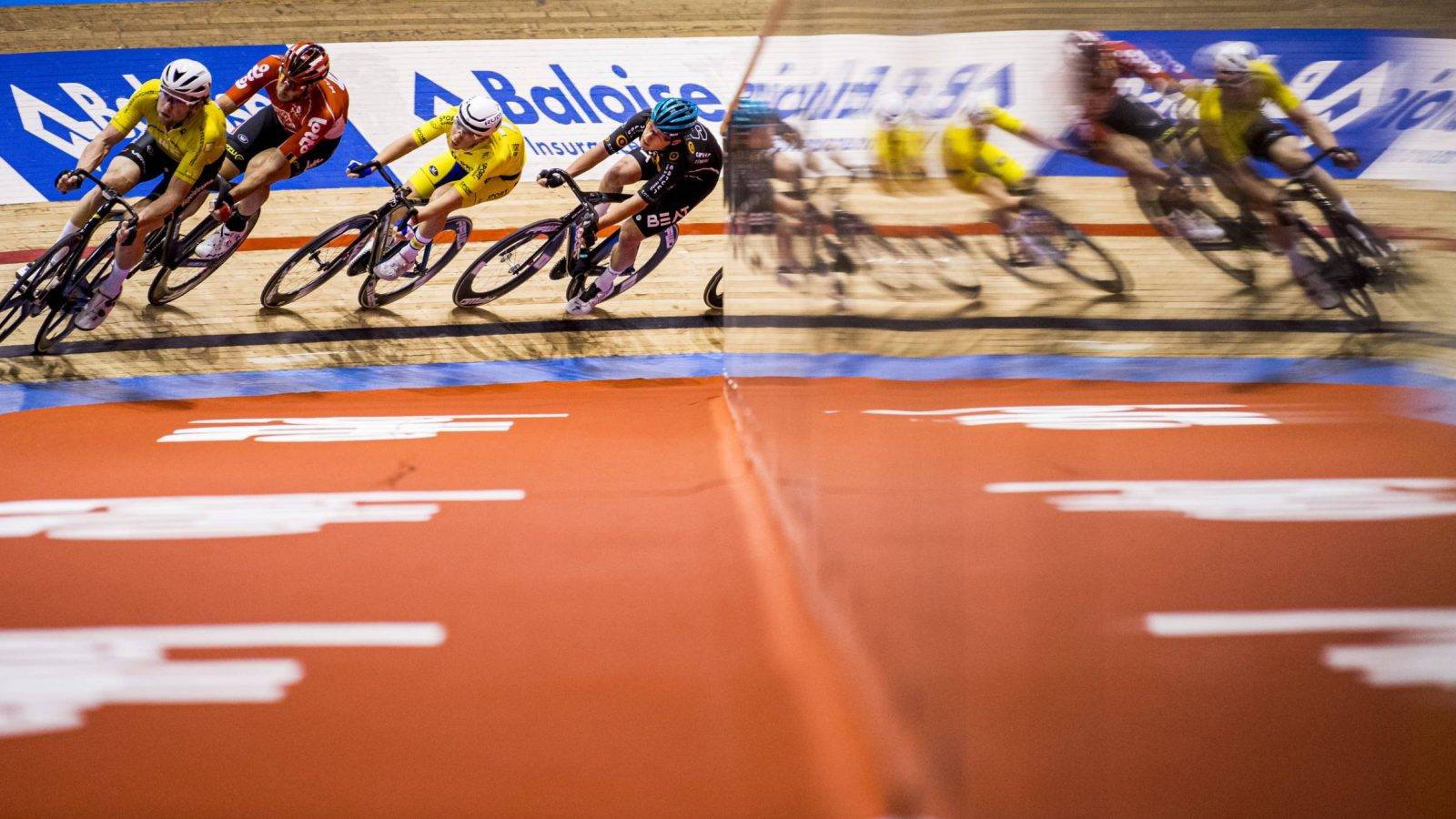 Illustration picture taken during the first day of the Zesdaagse Vlaanderen-Gent six-day indoor cycling race at the indoor cycling arena 't Kuipke, Tuesday 16 November 2021, in Gent. This year's edition takes place from November 16th until November 21st. BELGA PHOTO JASPER JACOBS
